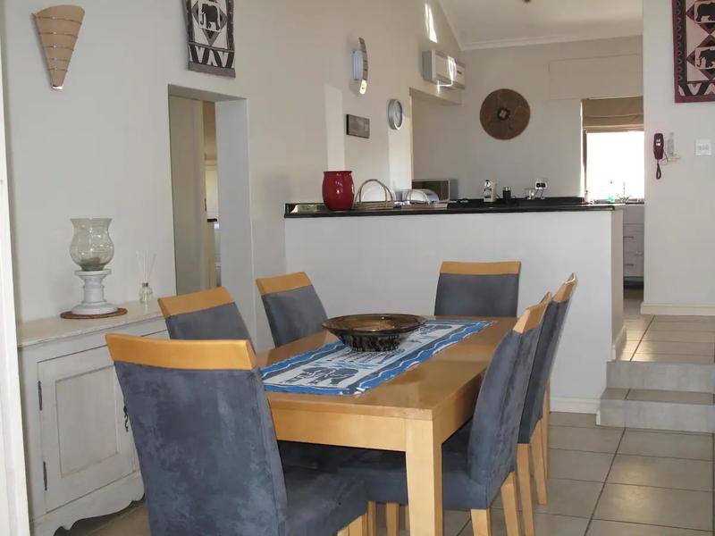 To Let 3 Bedroom Property for Rent in Lake Michelle Western Cape
